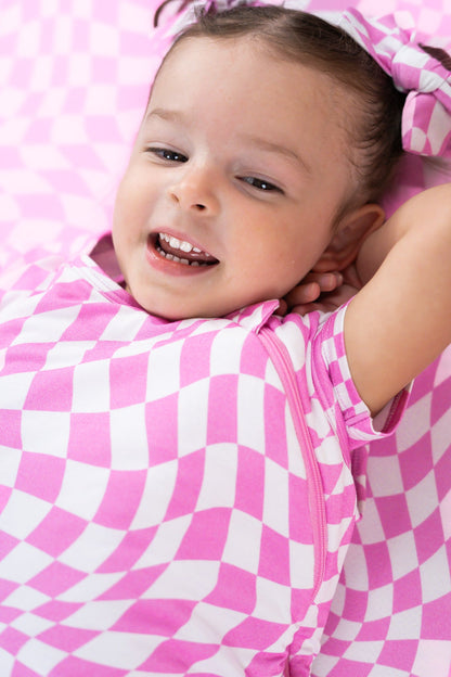 BUBBLEGUM WAVY CHECKERS DREAM SLEEP SACK