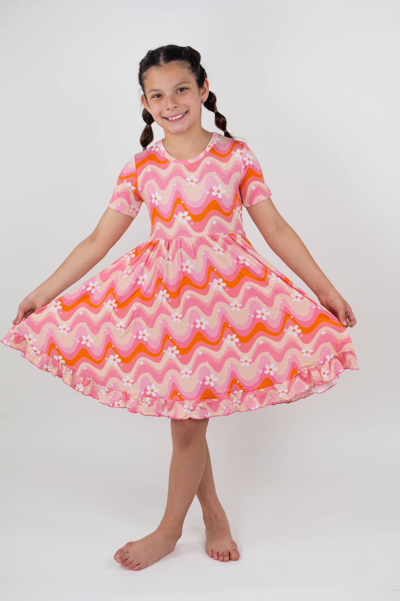 GROOVY FLORAL DREAM RUFFLE DRESS