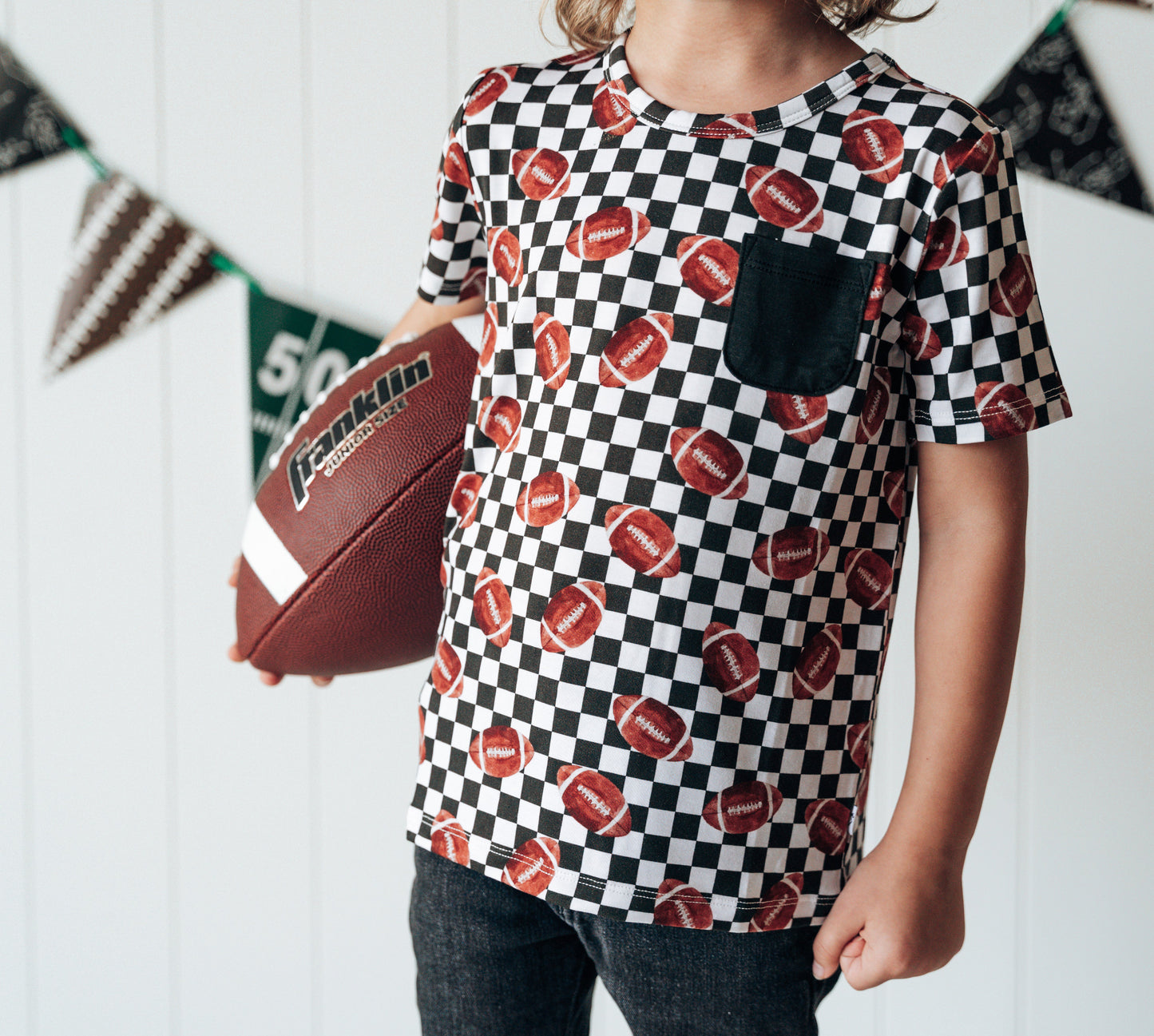 CHECKERED FOOTBALL DREAM POCKET TEE