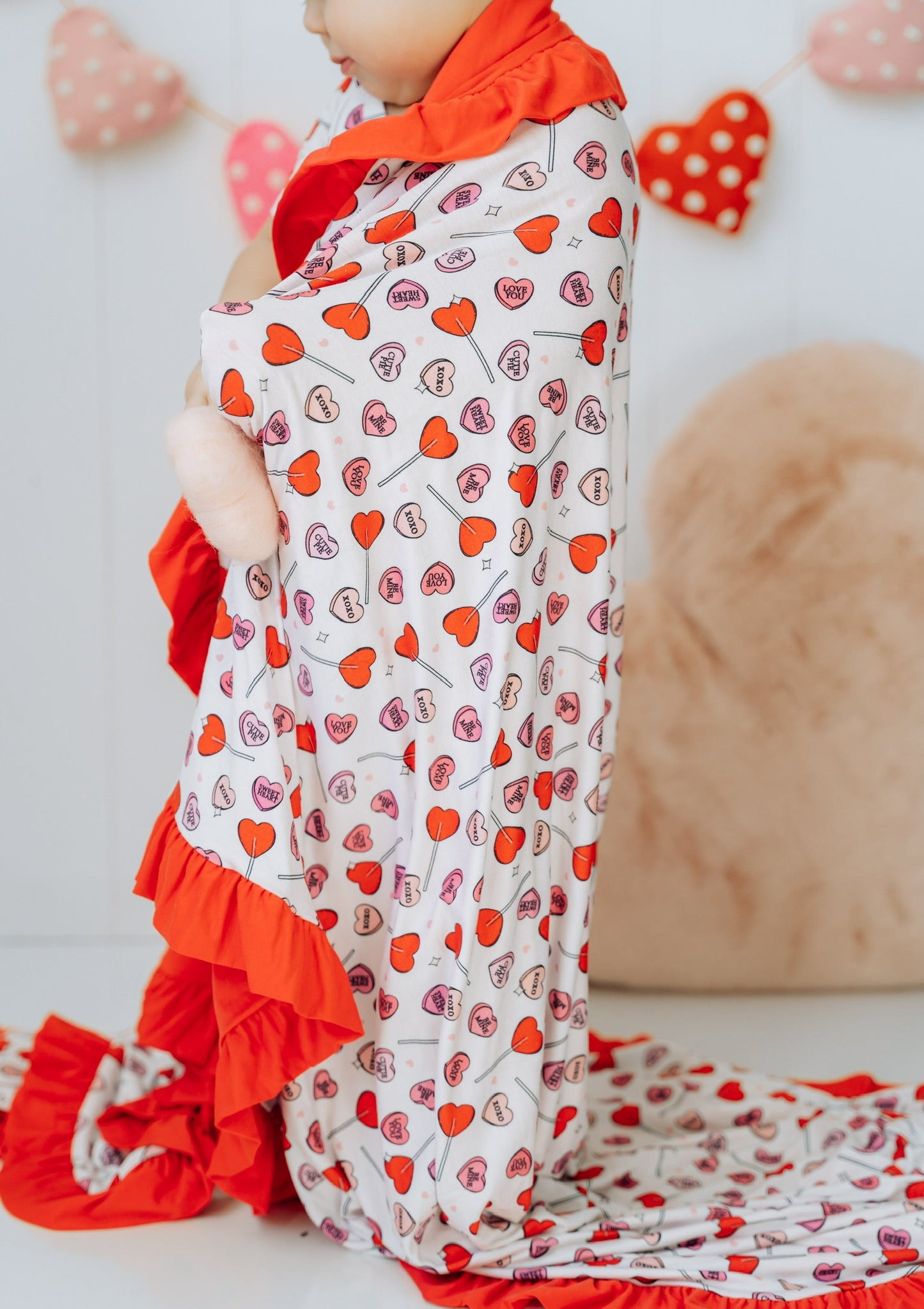 EXCLUSIVE BE MINE DREAM RUFFLE BLANKET