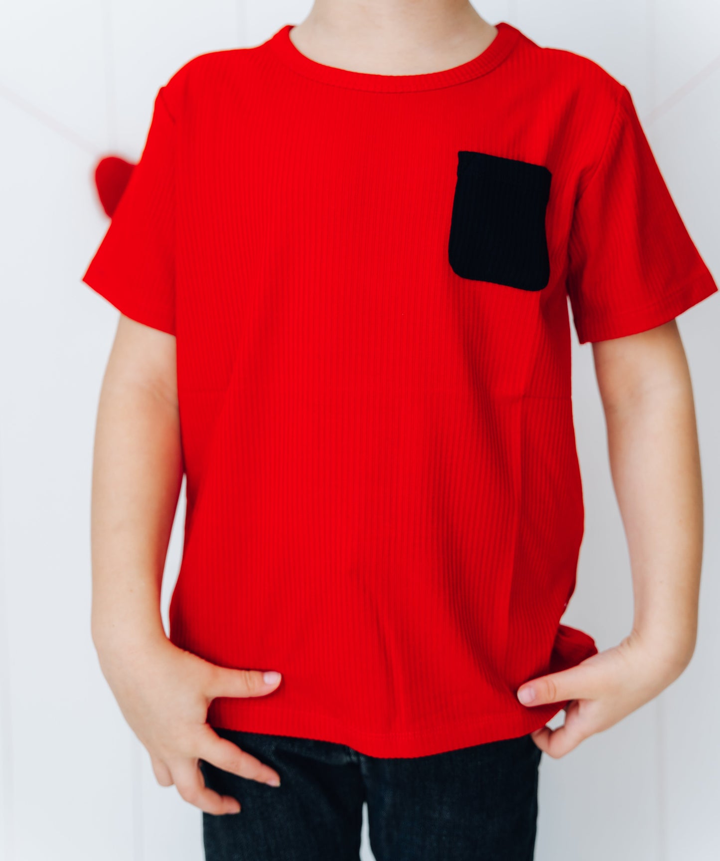 RED RIB DREAM POCKET TEE