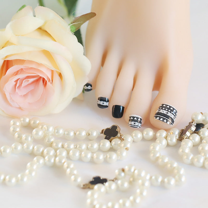 Pedis, Petites & Kids - Black Aztec