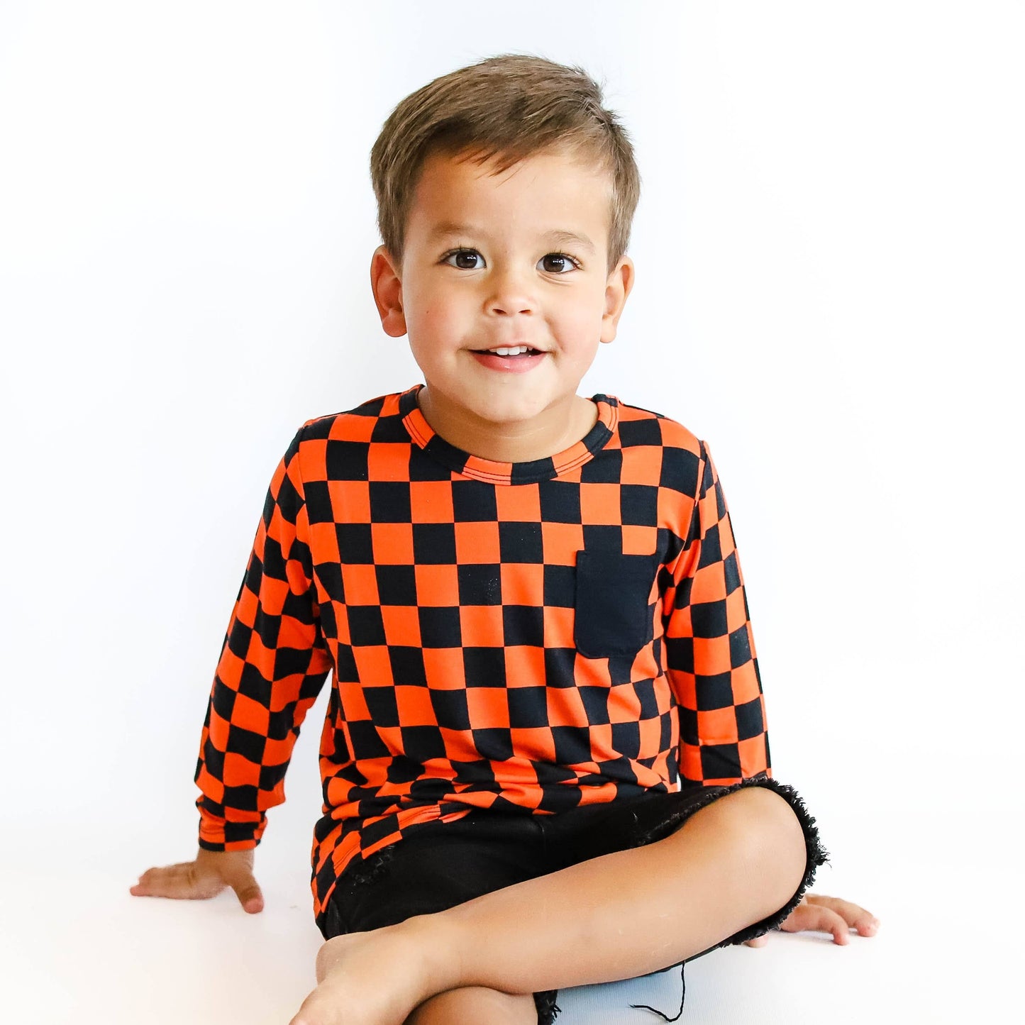 ORANGE CHECKERS DREAM POCKET TEE