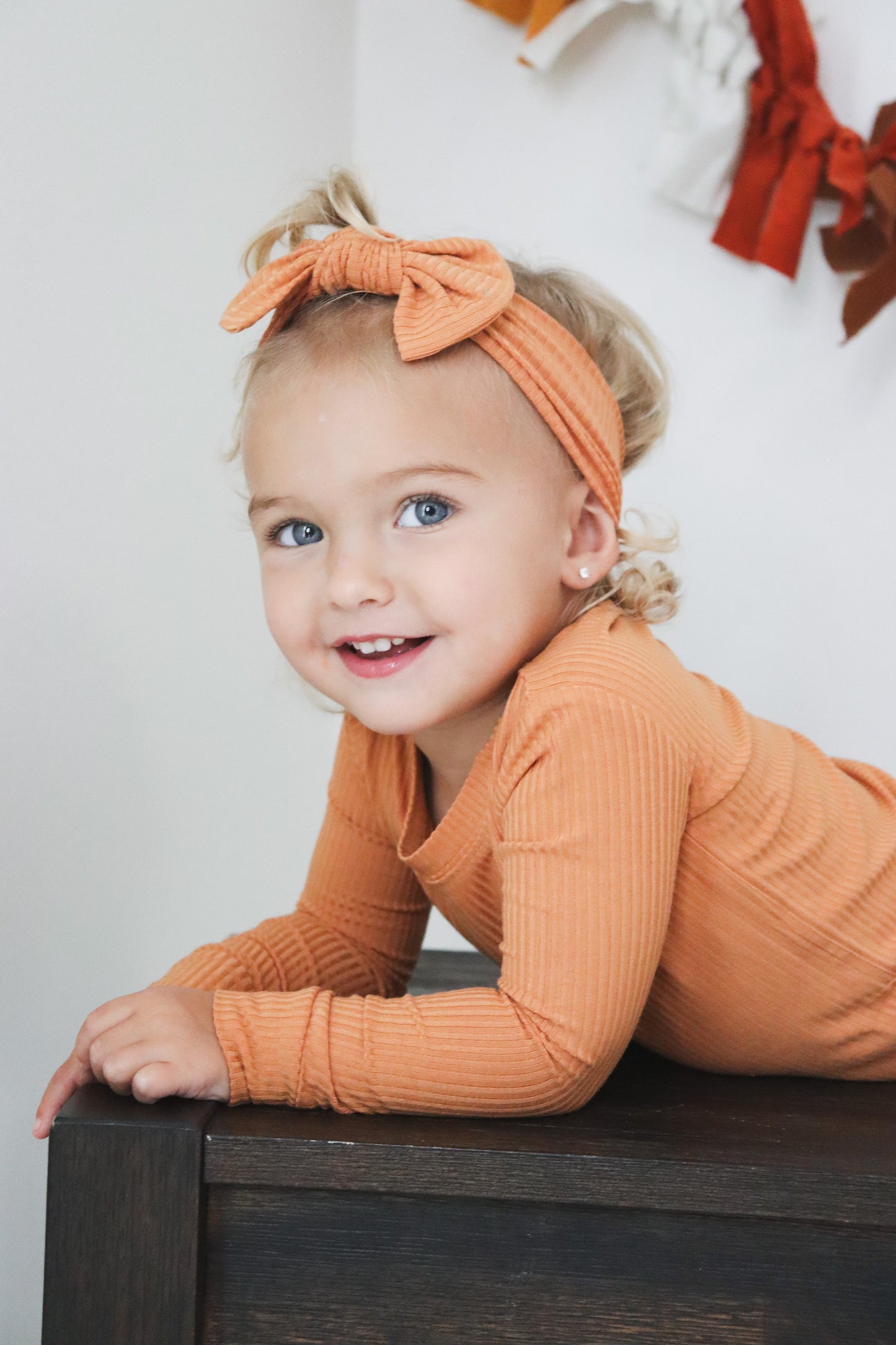 PUMPKIN RIB DREAM BOW