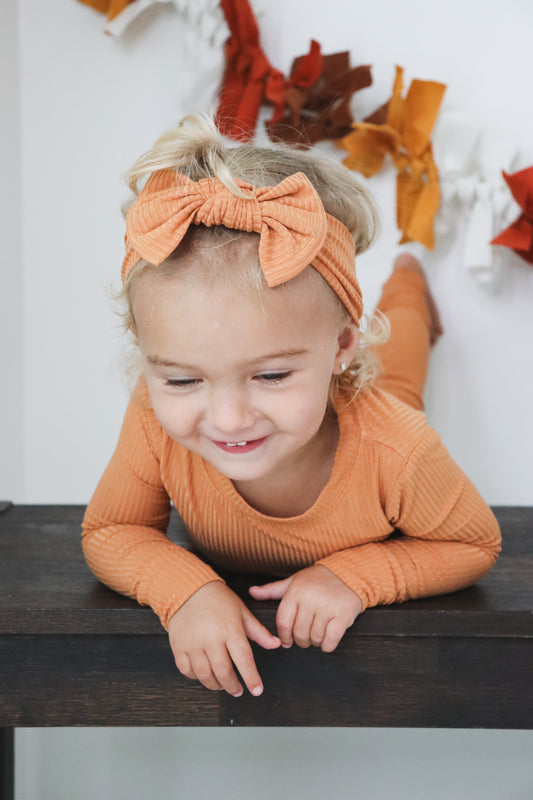 PUMPKIN RIB DREAM BOW