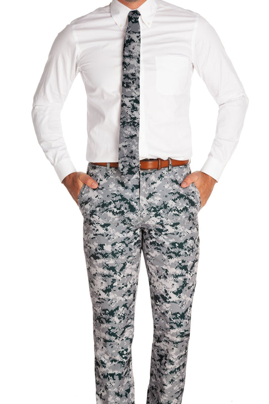 The Urban Evader | Digital Camo Tie