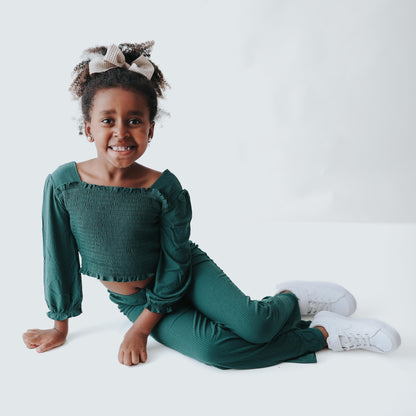 EVERGREEN RIB DREAM SMOCKED FLARE SET