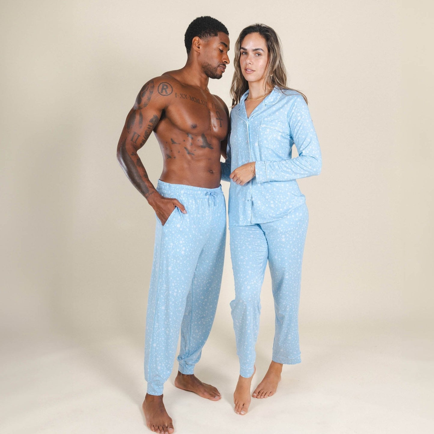 The Flurry Up | Snowflakes SleepDeep™ Women’s Long Sleeve Pajama Set