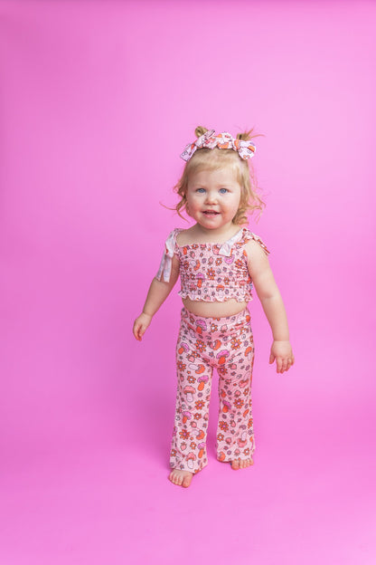 FEELIN' MUSHY DREAM SMOCKED FLARE SET