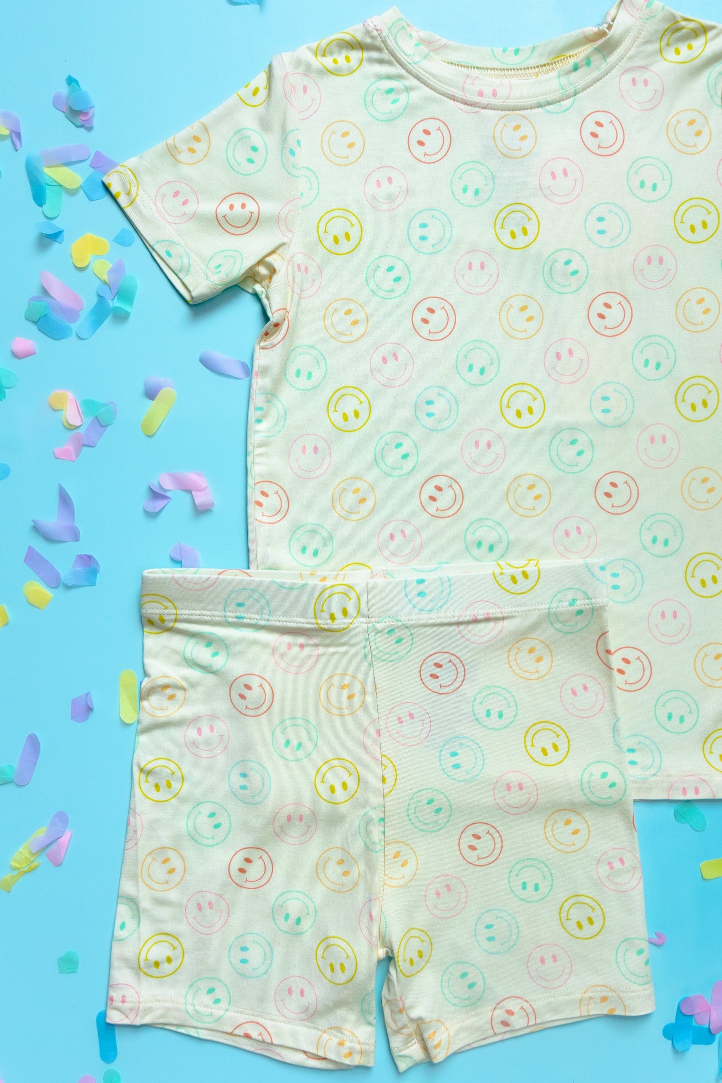 PASTEL SMILES DREAM SHORT SET