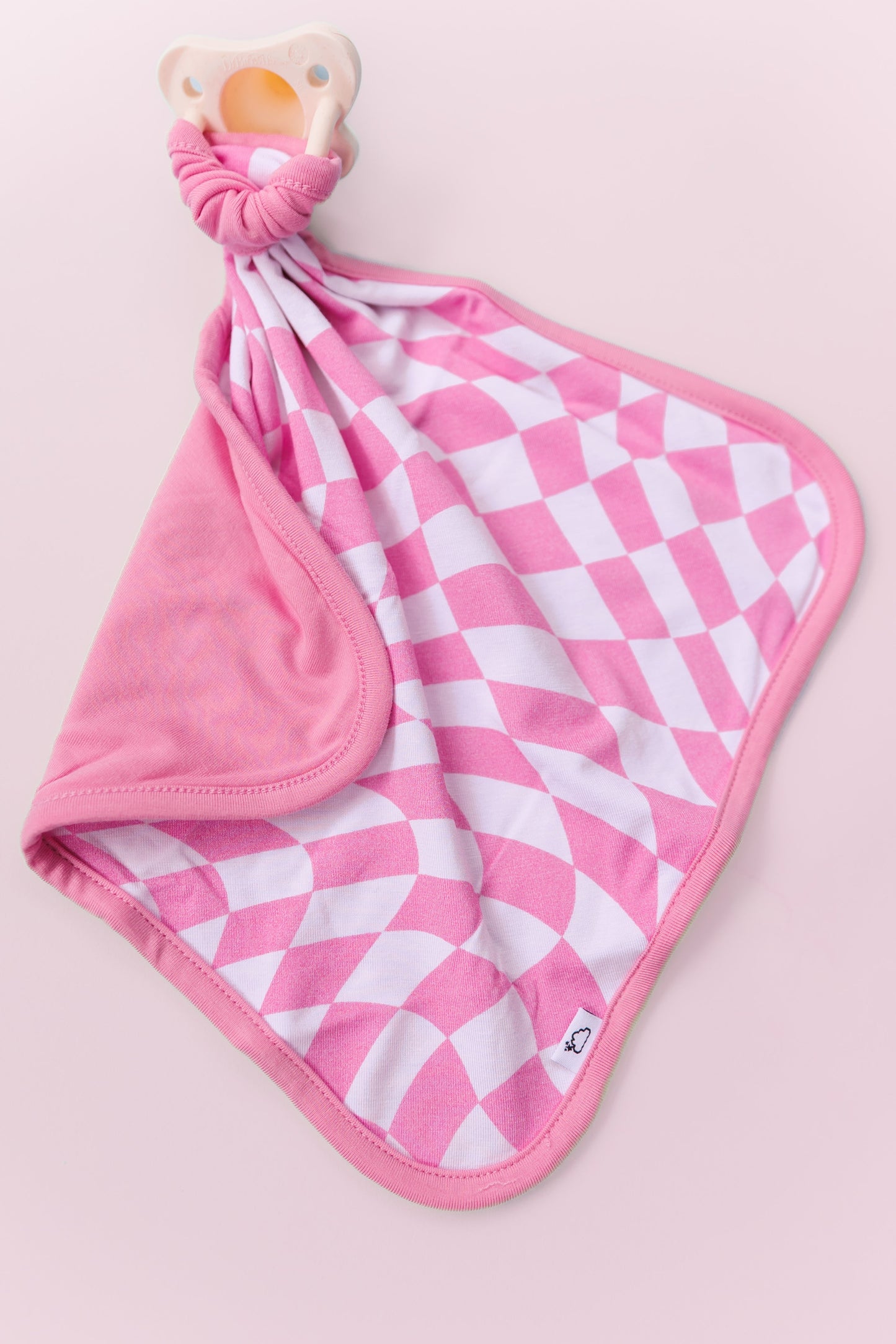 BUBBLEGUM WAVY CHECKERS DREAM LOVEY