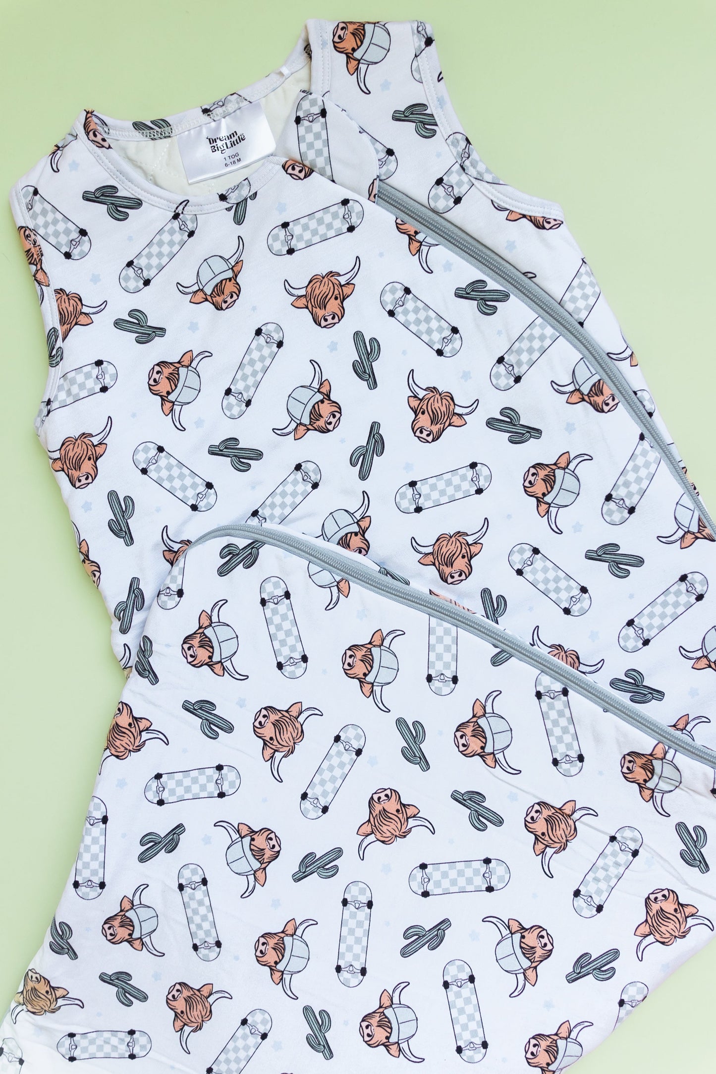 EXCLUSIVE MOO-VING FAST DREAM SLEEP SACK