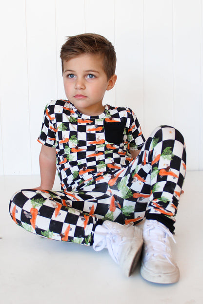 RACING CARROT CHECKERS DREAM POCKET TEE