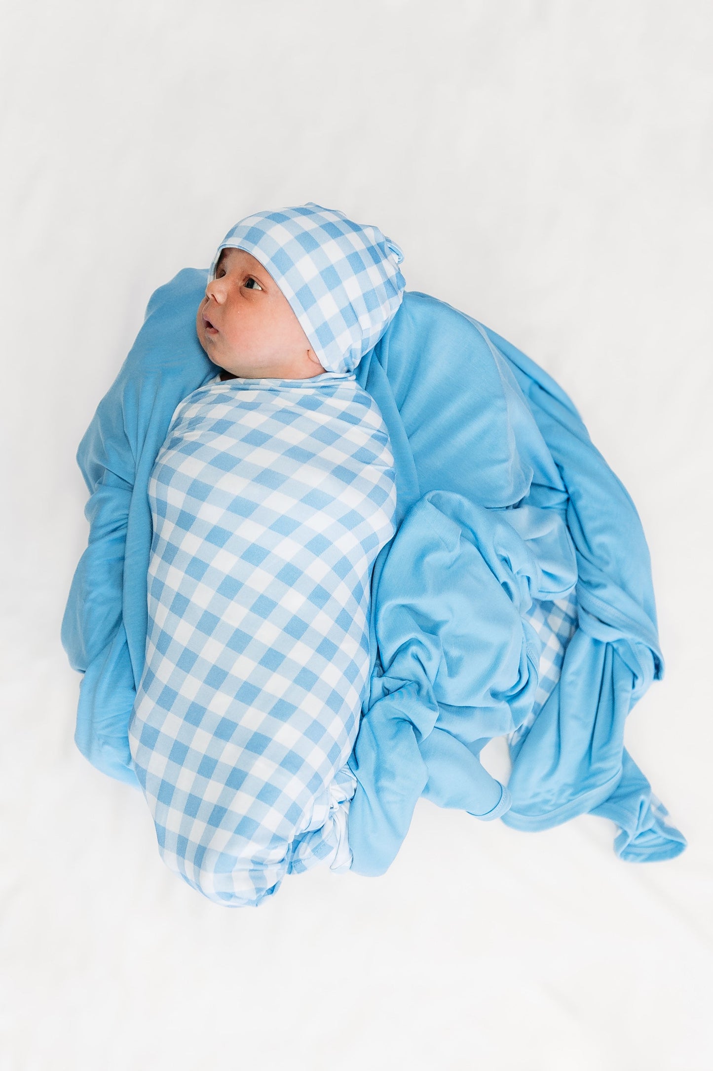 SKY BLUE GINGHAM DREAM SWADDLE & BEANIE