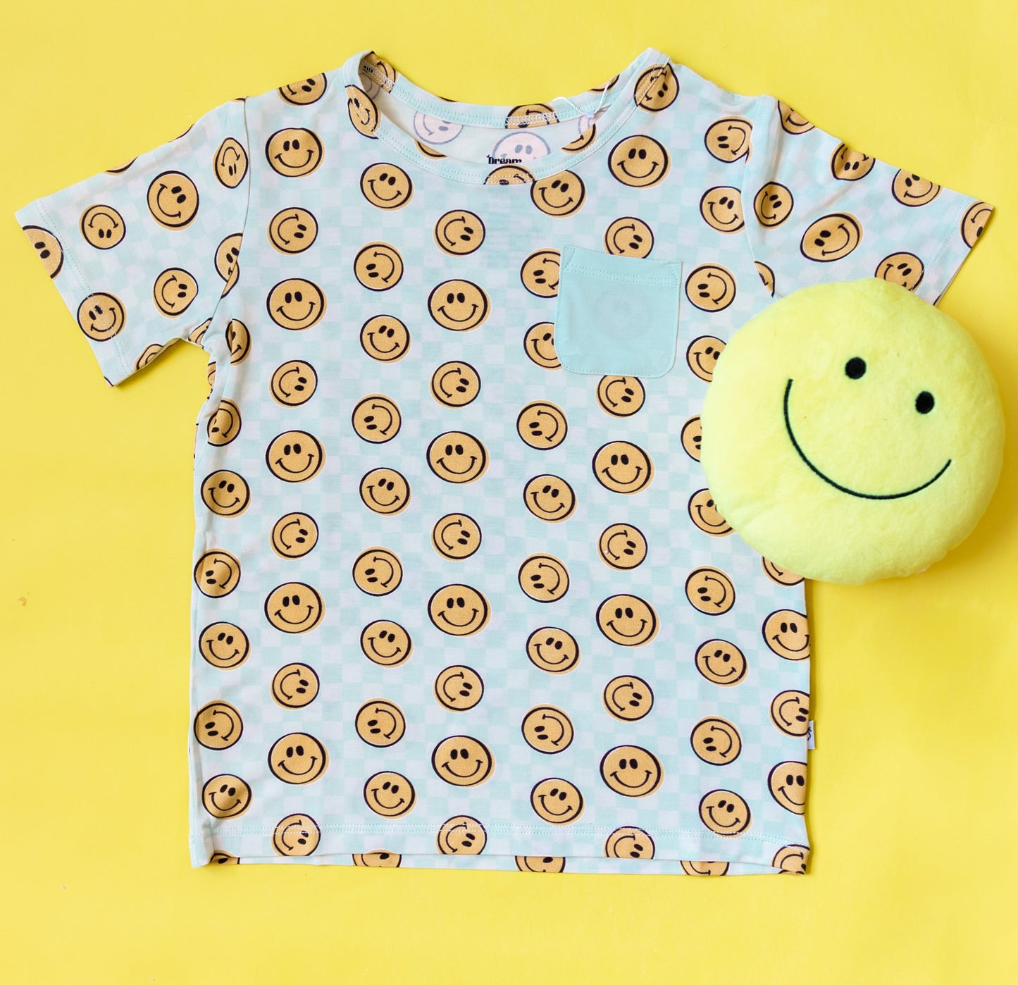 BE HAPPY CHECKERS DREAM POCKET TEE