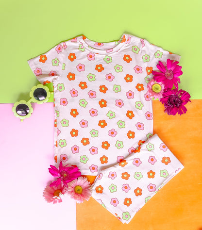 FEELIN' FLOWERFUL DREAM SHORT SET