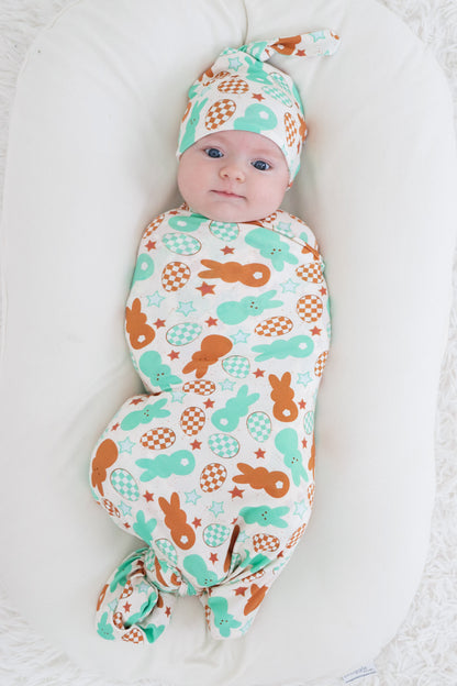 WHAT'S UP PEEPS DREAM SWADDLE & BEANIE