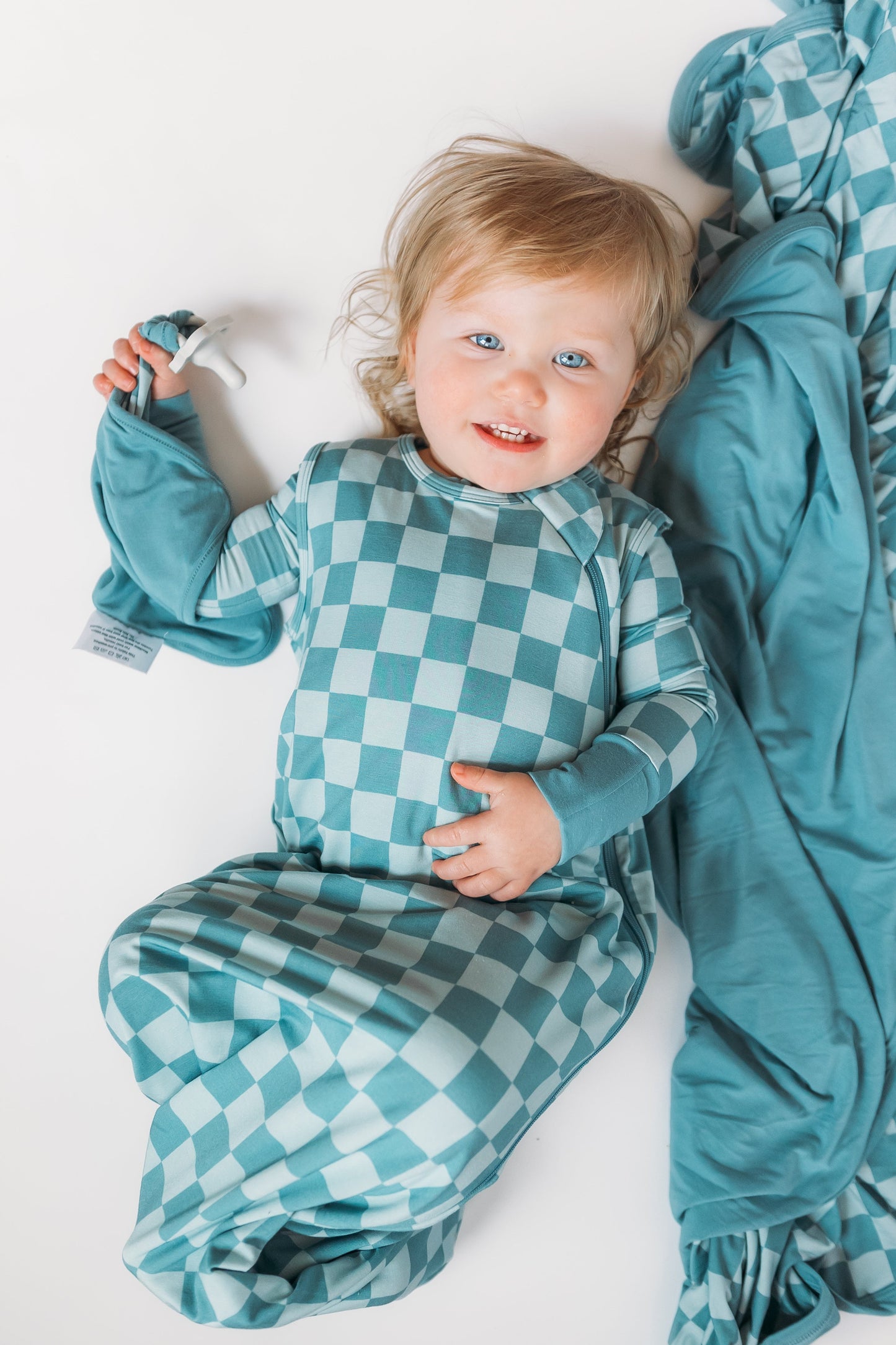 STORMY CHECKERS DREAM SLEEP SACK