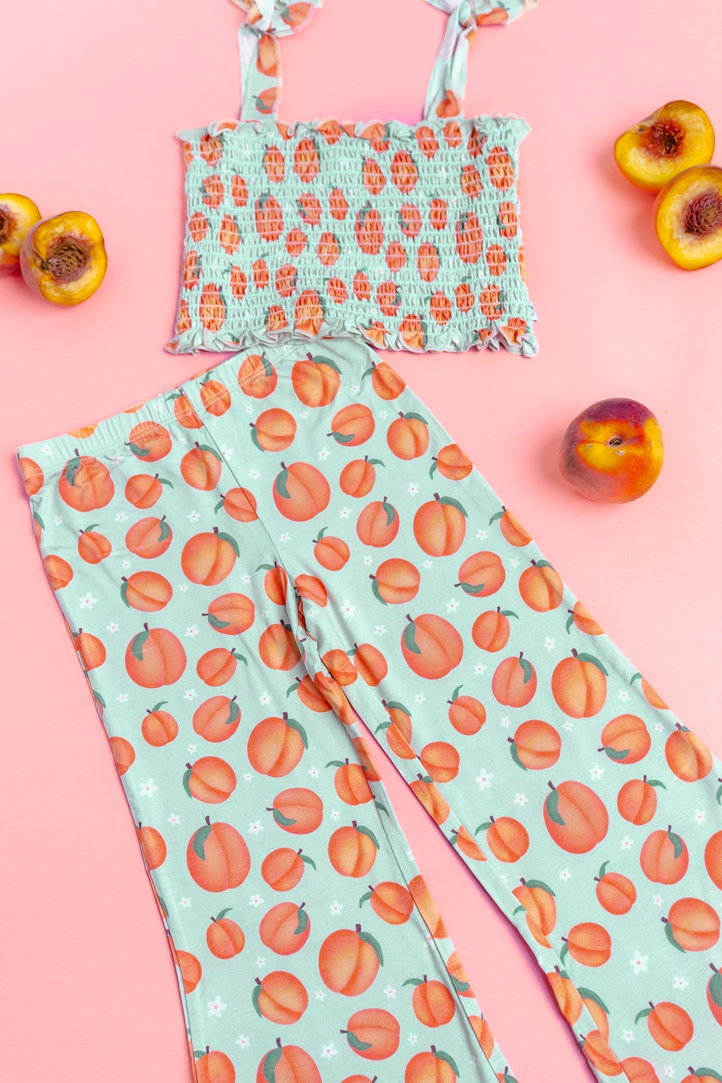 PEACHY-KEEN DREAM SMOCKED FLARE SET