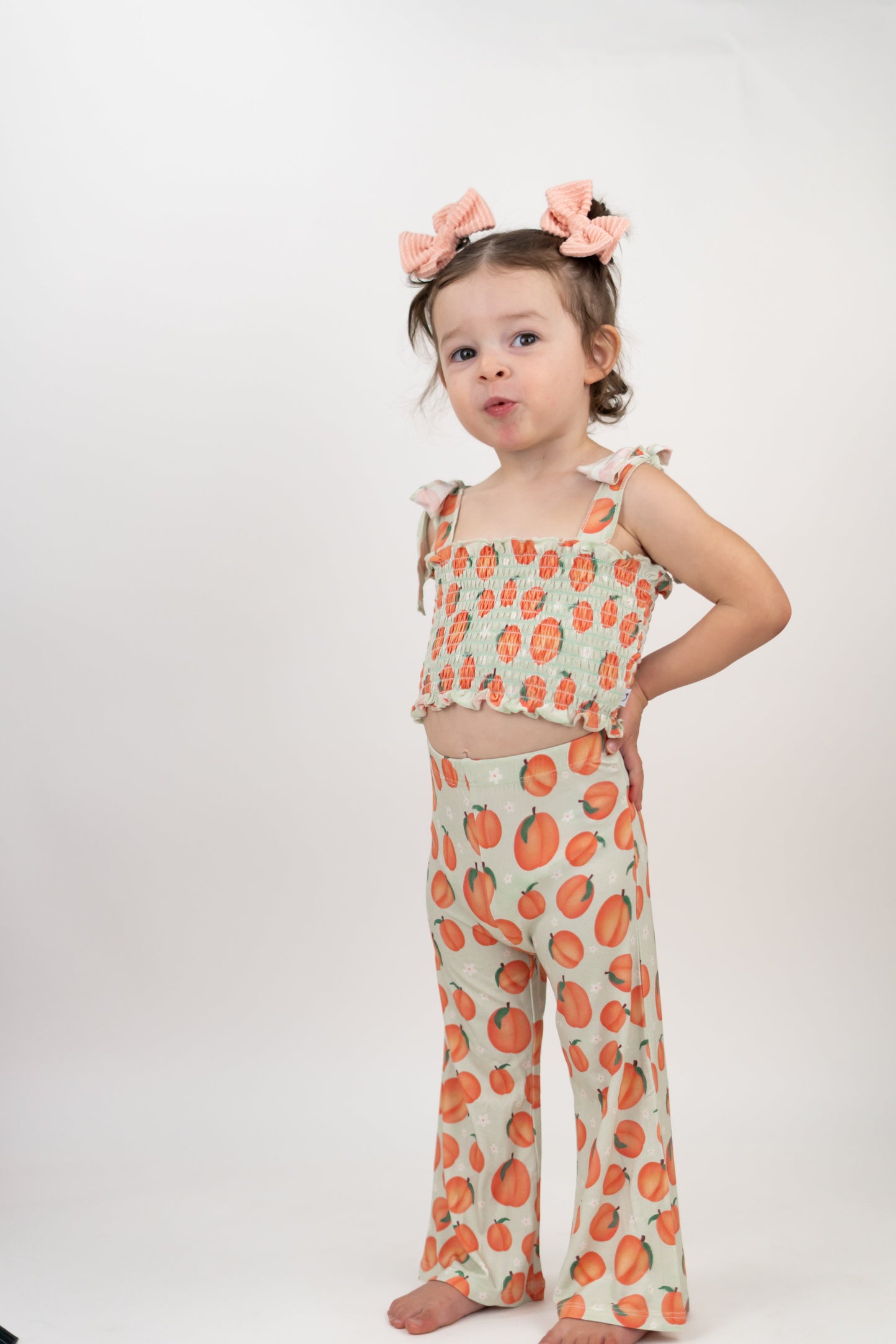 PEACHY-KEEN DREAM SMOCKED FLARE SET