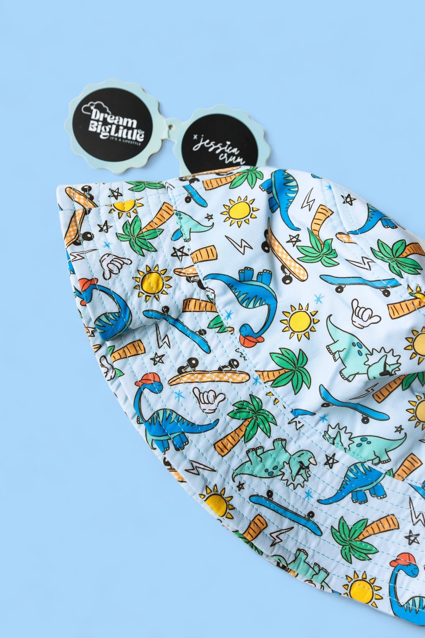 EXCLUSIVE SURF-O-SAURUS DREAM BUCKET HAT