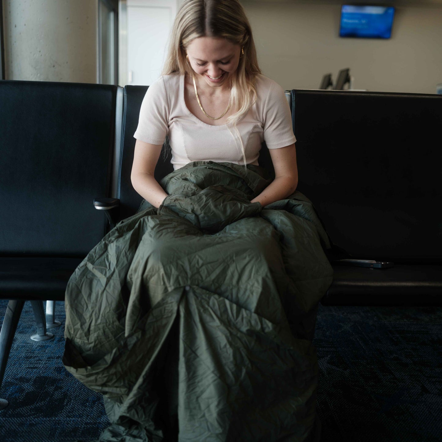 Layover™ Travel Blanket - Packable & Puffy | Spruce