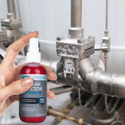 Camco RV Gas Leak Detector with Sprayer for Propane Gas Lines, 8 Ounce Bottle