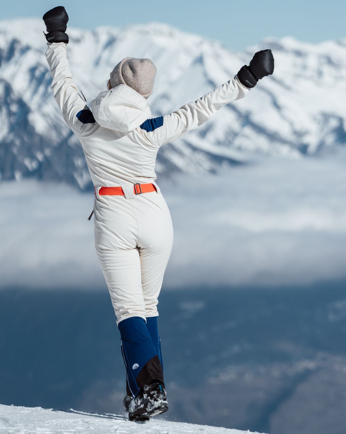 Chic Ski Suit - Cream & Blue