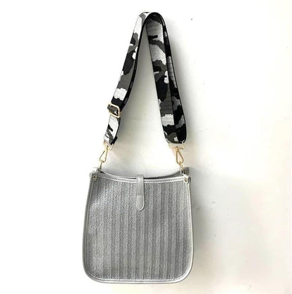 Kit Crossbody - Gray Straw