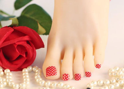 Pedis, Petites & Kids - Red Dots