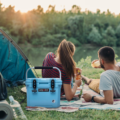 CAMP-ZERO 10 Liter 10.6 Quart Lidded Cooler with 2 Molded In Cup Holders, Sky