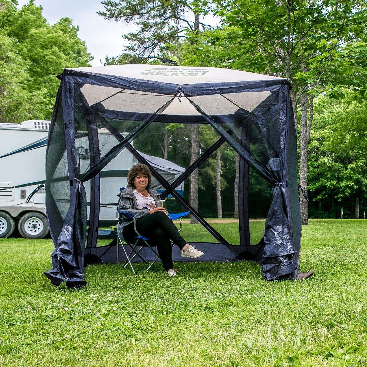 CLAM Quick Set Traveler 6 x 6 Ft Canopy + Clam Quick Set Screen, Blue (3 Pack)