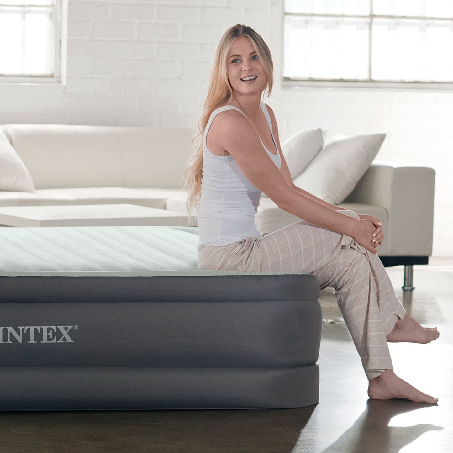 Intex PremAire I Fiber-Tech Elevated Air Mattress Bed with Built-In Pump, Twin