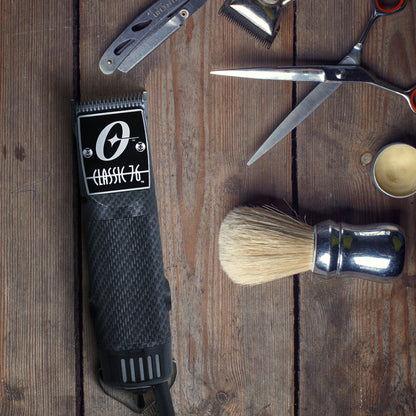 Oster Classic 76 Limited Edition Detachable Blade Universal Motor Pro Clipper