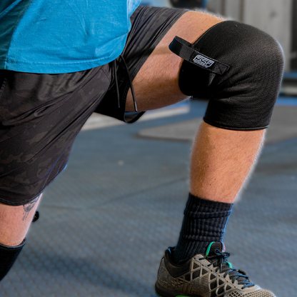 Knee Sleeves ("Heavy" Pull Tab / Easy on and off)