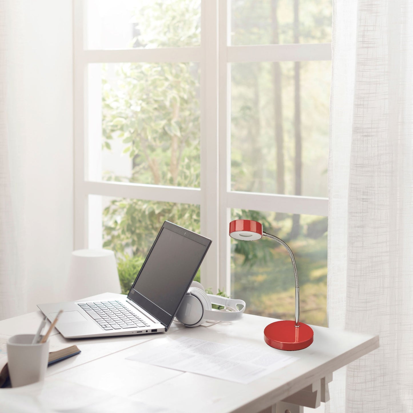 Globe Electric 15.75 x 5 x 52.4 Inches LED Integrated Goose Neck Desk Lamp, Red