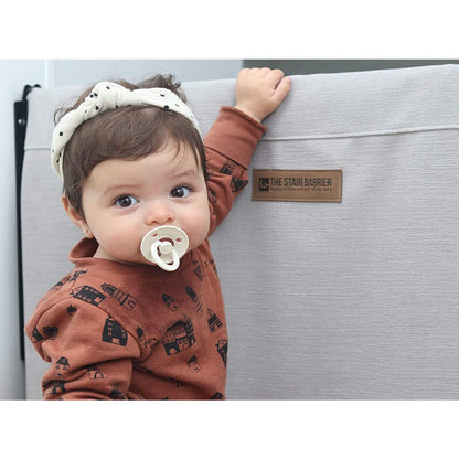 The Stair Barrier 27 to 42.5 Inch Wall to Wall Single Panel Swing Gate, Snow